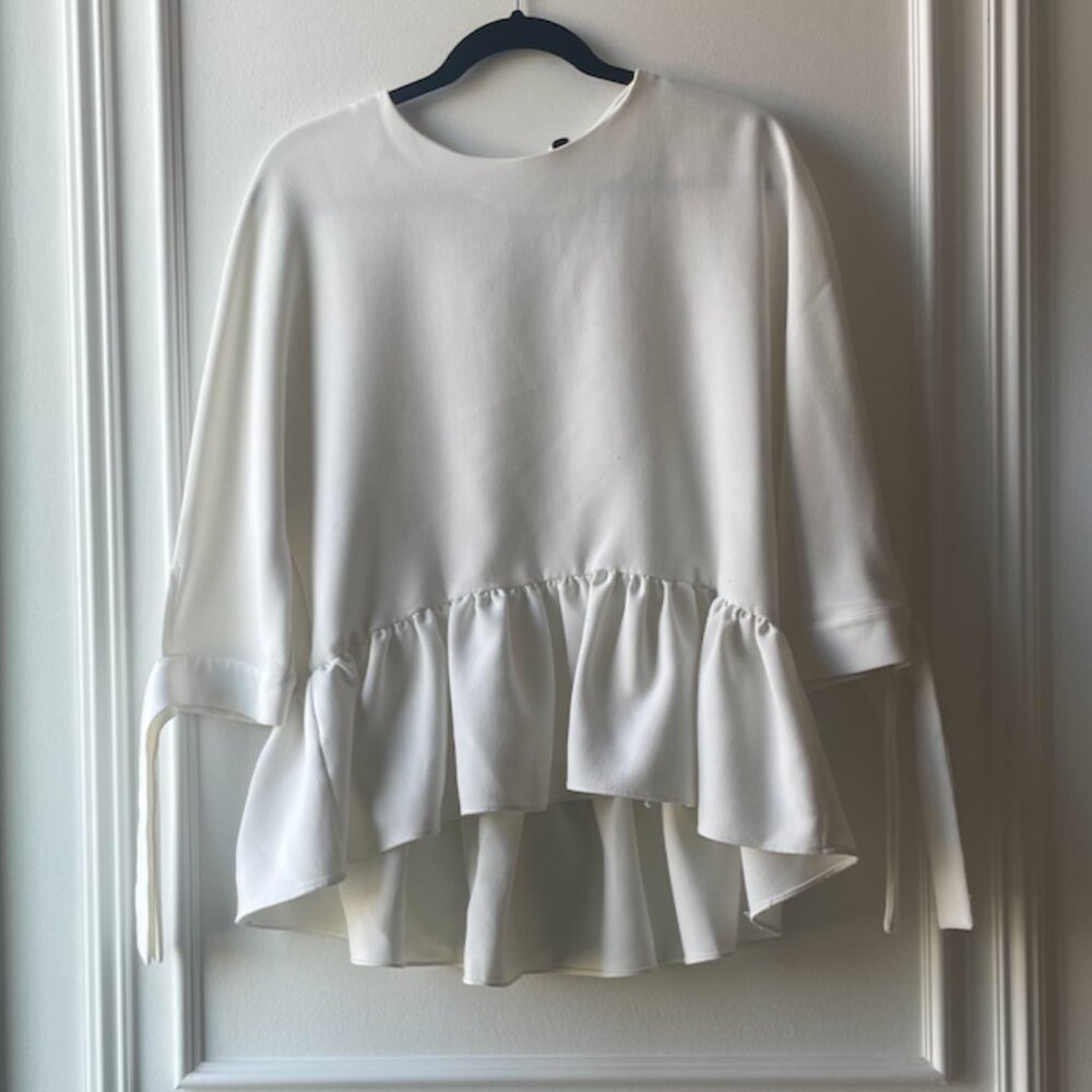 Modern Citizen: Oversized White Peplum Blouse